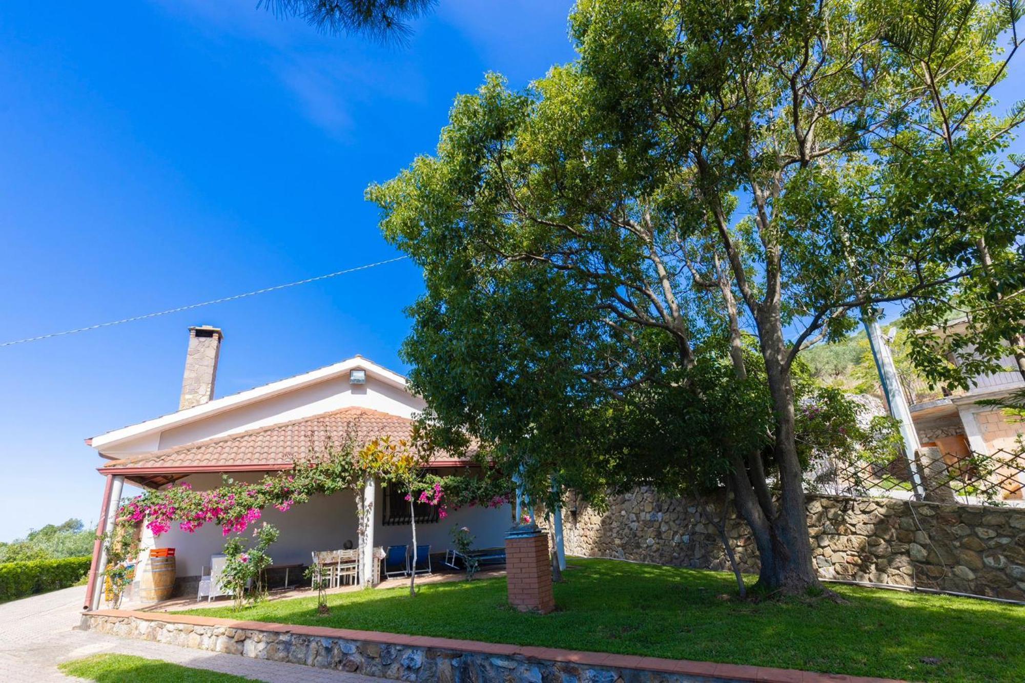 La Casa Di Nonna Villa Lamezia Terme Exterior photo